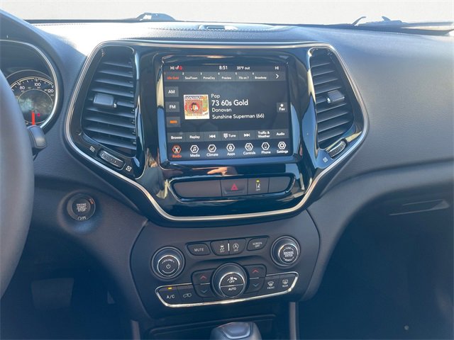 Used 2022 Jeep Cherokee Limited image 21