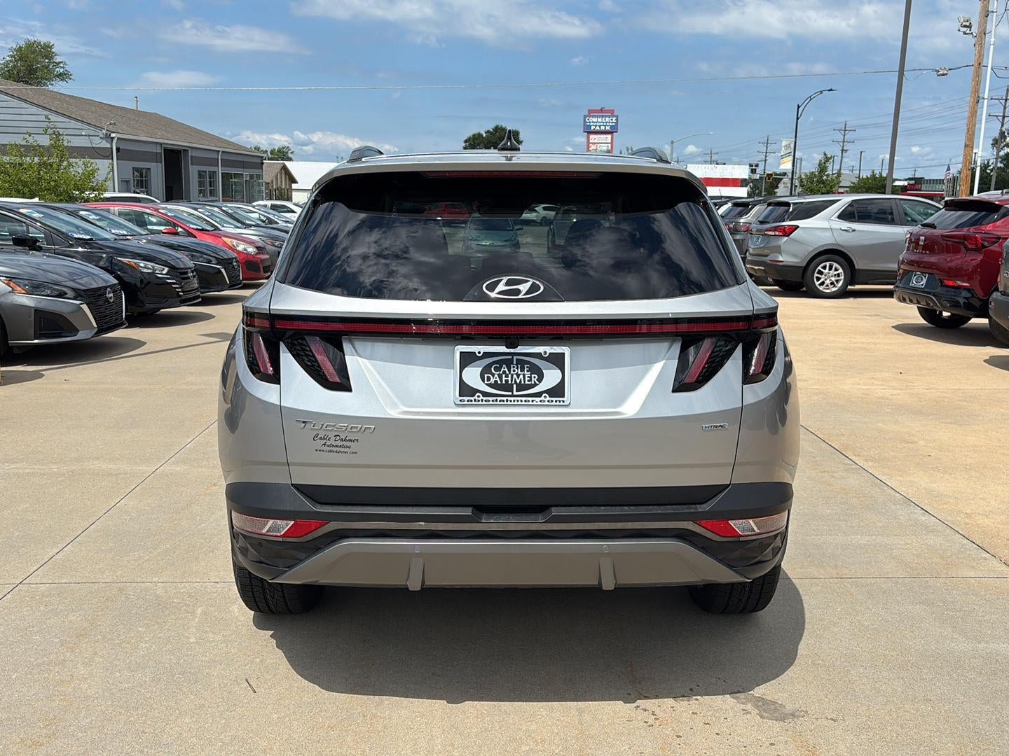 Used 2023 Hyundai Tucson Limited w/ Cargo Package AWD/4WD image 5