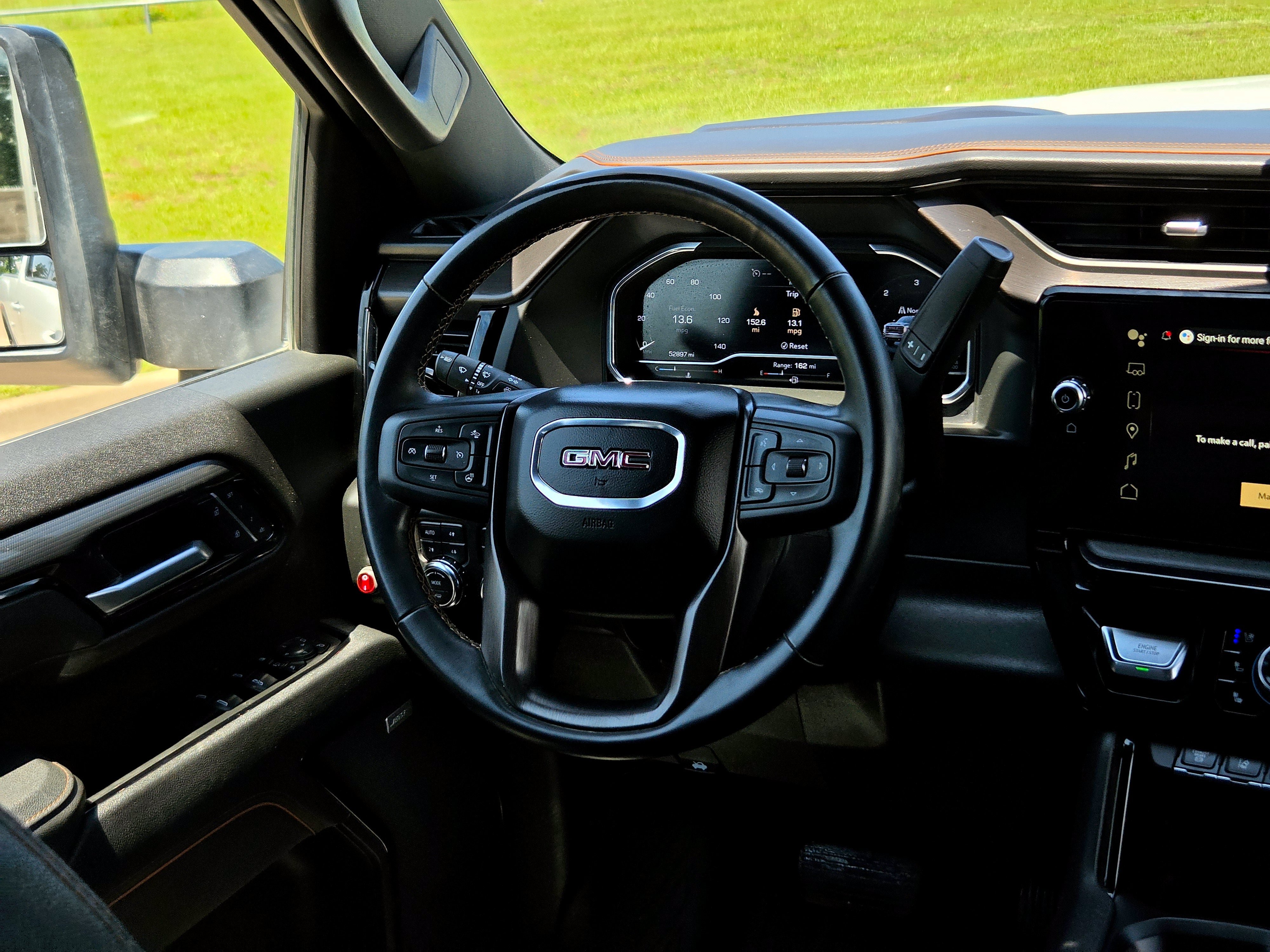 Used 2025 GMC Sierra 2500 AT4 w/ AT4 Premium Plus Package AWD/4WD image 24