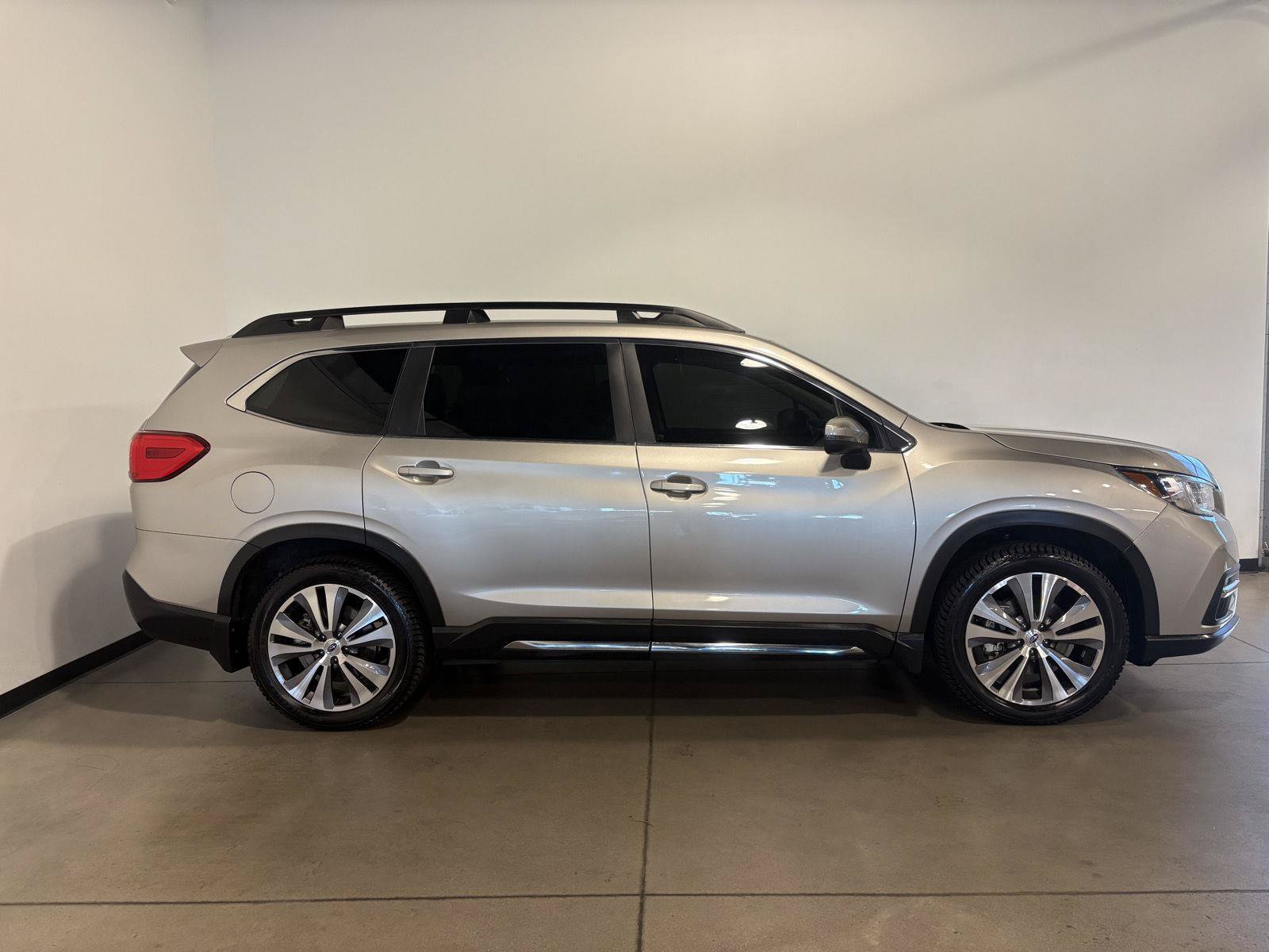 Used 2020 Subaru Ascent Limited AWD/4WD image 2