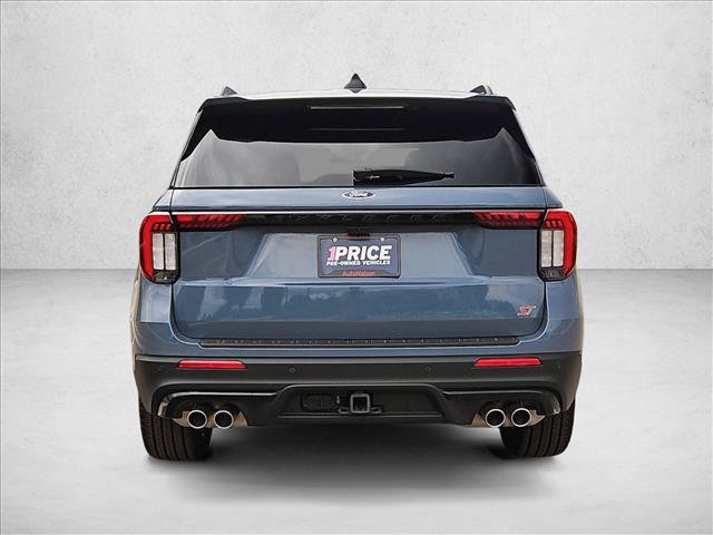 Used 2025 Ford Explorer ST AWD/4WD image 7
