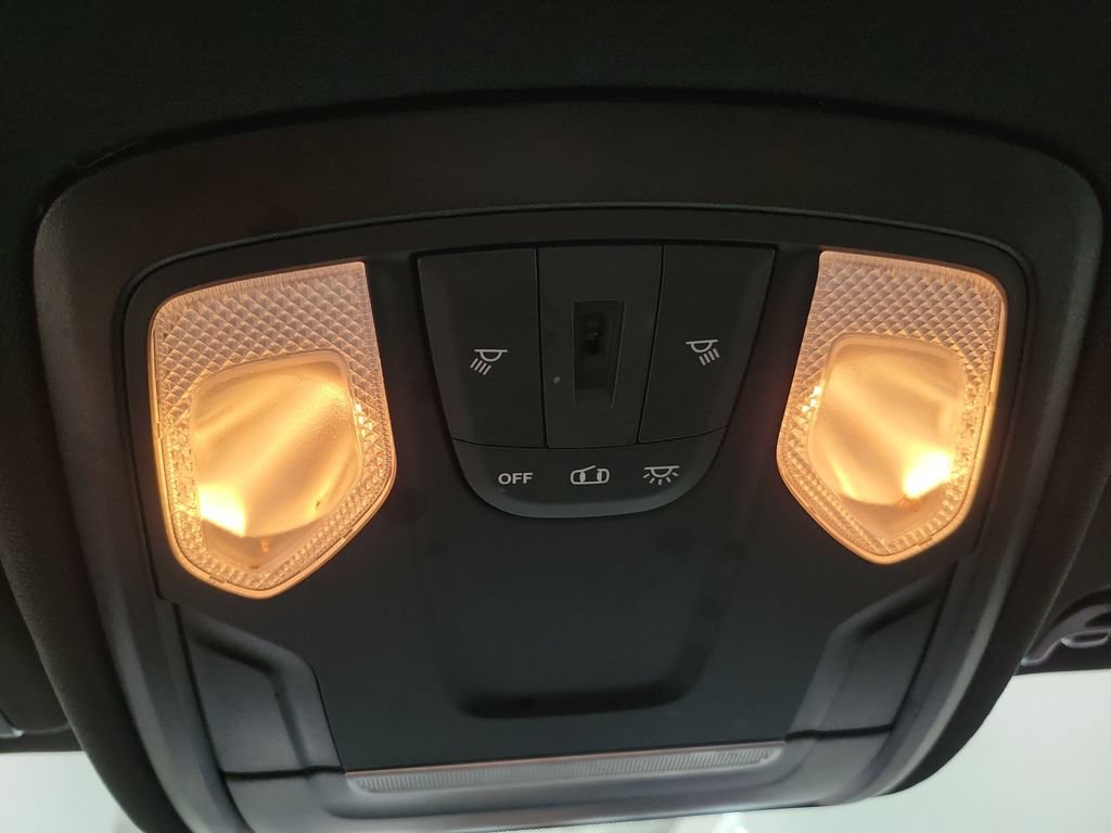 Used 2023 RAM 1500 Big Horn AWD/4WD image 40
