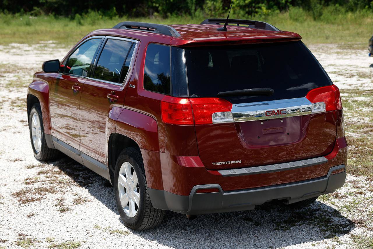 Used 2010 GMC Terrain SLE w/ Convenience Package FWD image 5