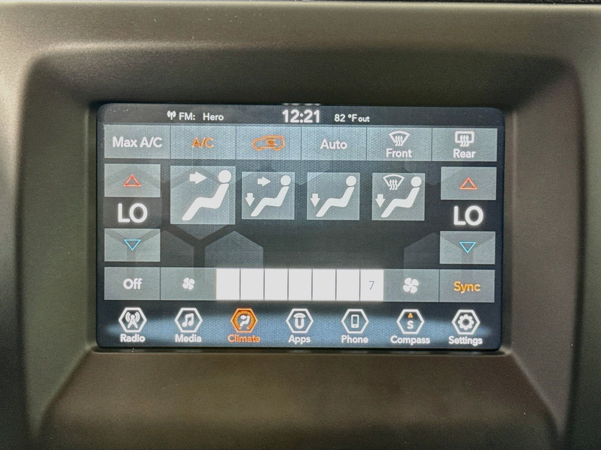 Used 2019 Jeep Compass Sport AWD/4WD image 19