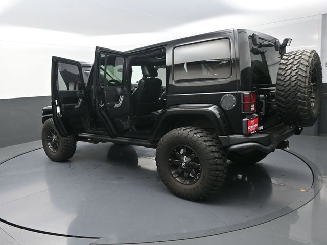 Used 2012 Jeep Wrangler Unlimited Rubicon image 14