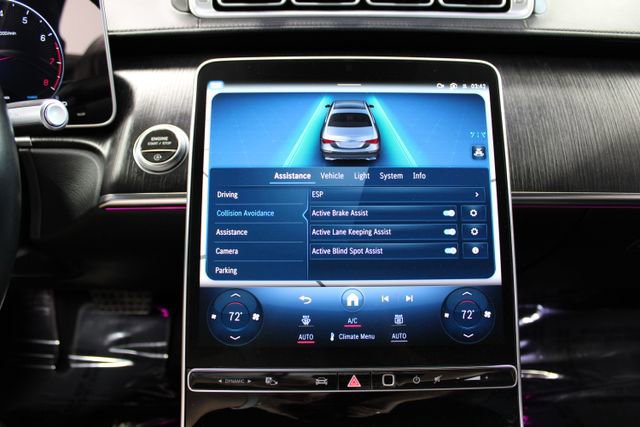 Used 2022 Mercedes-Benz S 500 4MATIC w/ AMG Line Package image 25