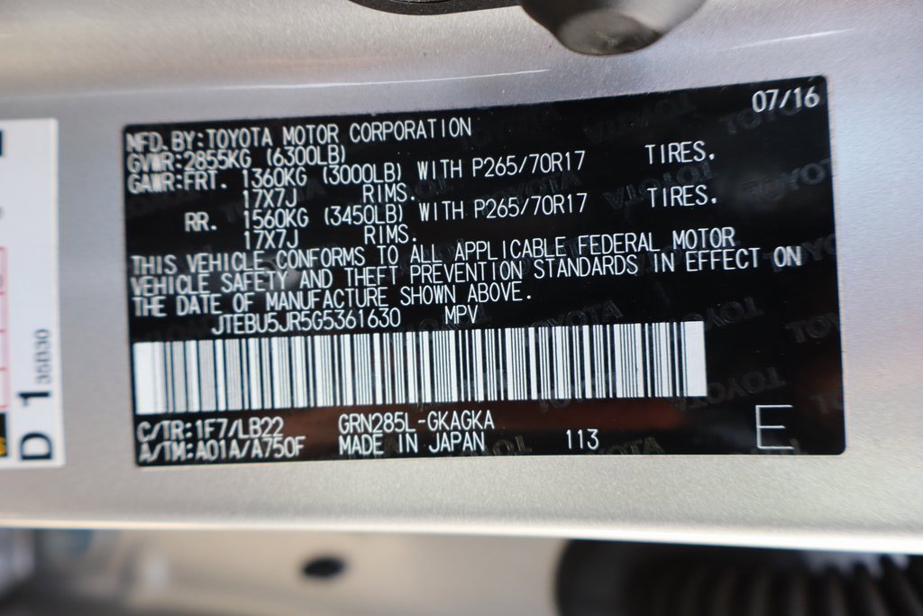 Used 2016 Toyota 4Runner SR5 image 39