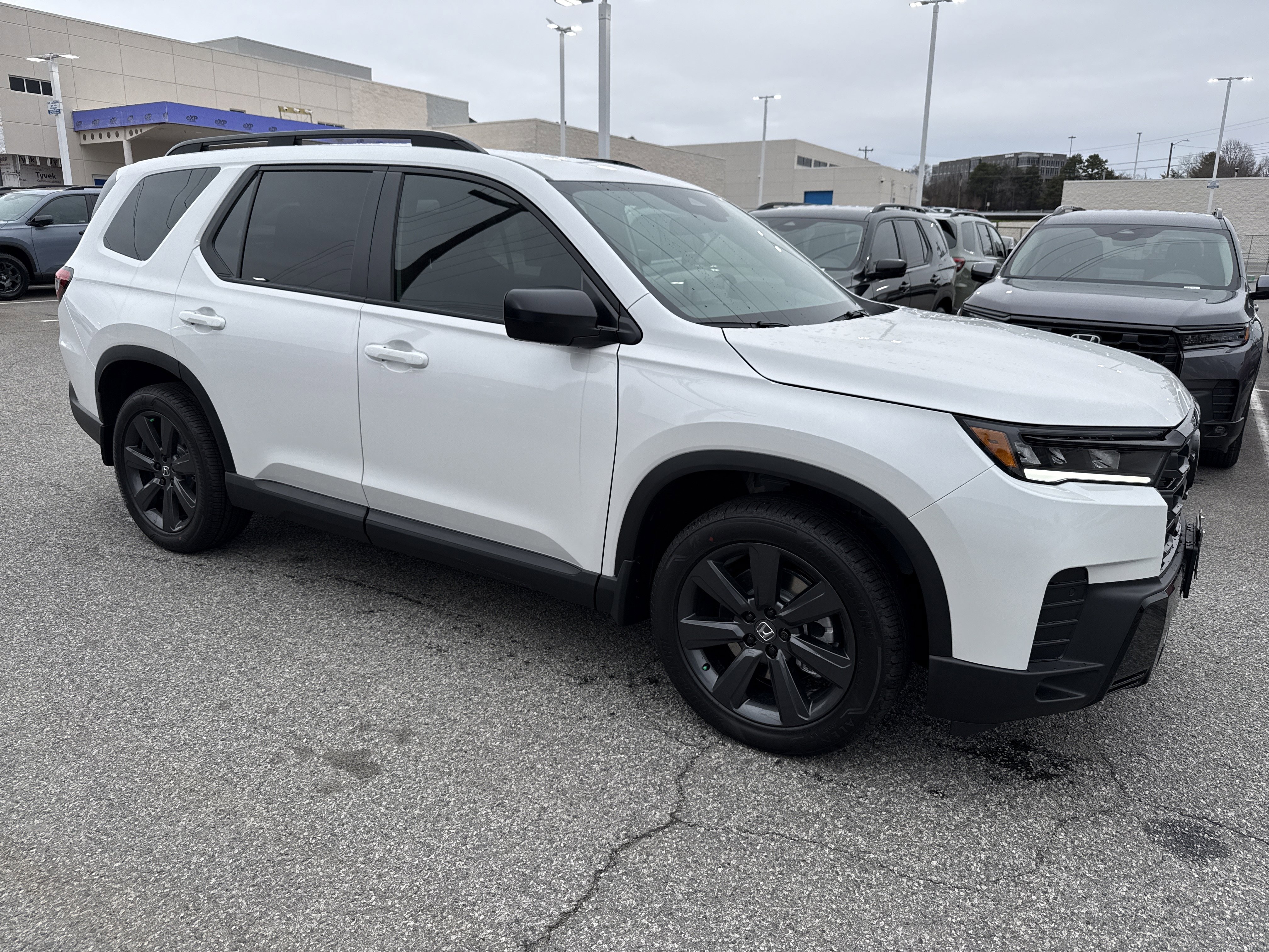 New 2026 Honda Pilot Sport video 2