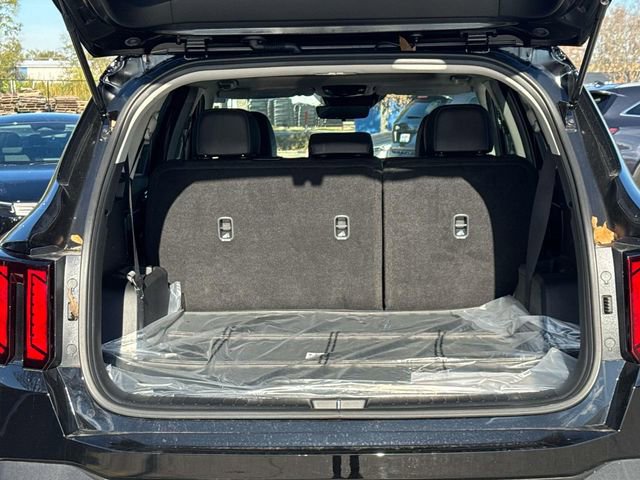New 2026 Kia Sorento S w/ S Panoramic Sunroof Package FWD image 11