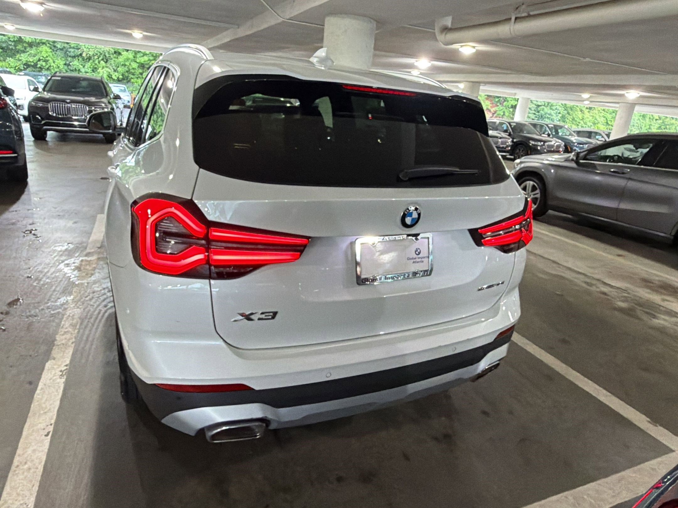 Certified 2024 BMW X3 sDrive30i w/ Premium Package RWD image 9