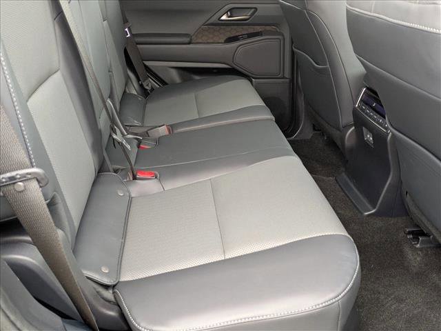 Used 2026 Lexus GX 550 w/ Accessory Package (2T) AWD/4WD image 22