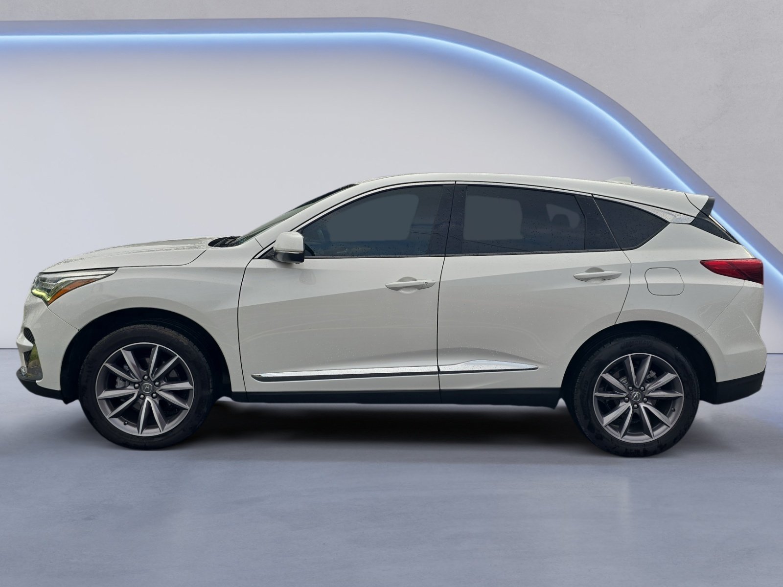 Used 2020 Acura RDX w/ Technology Package FWD image 3