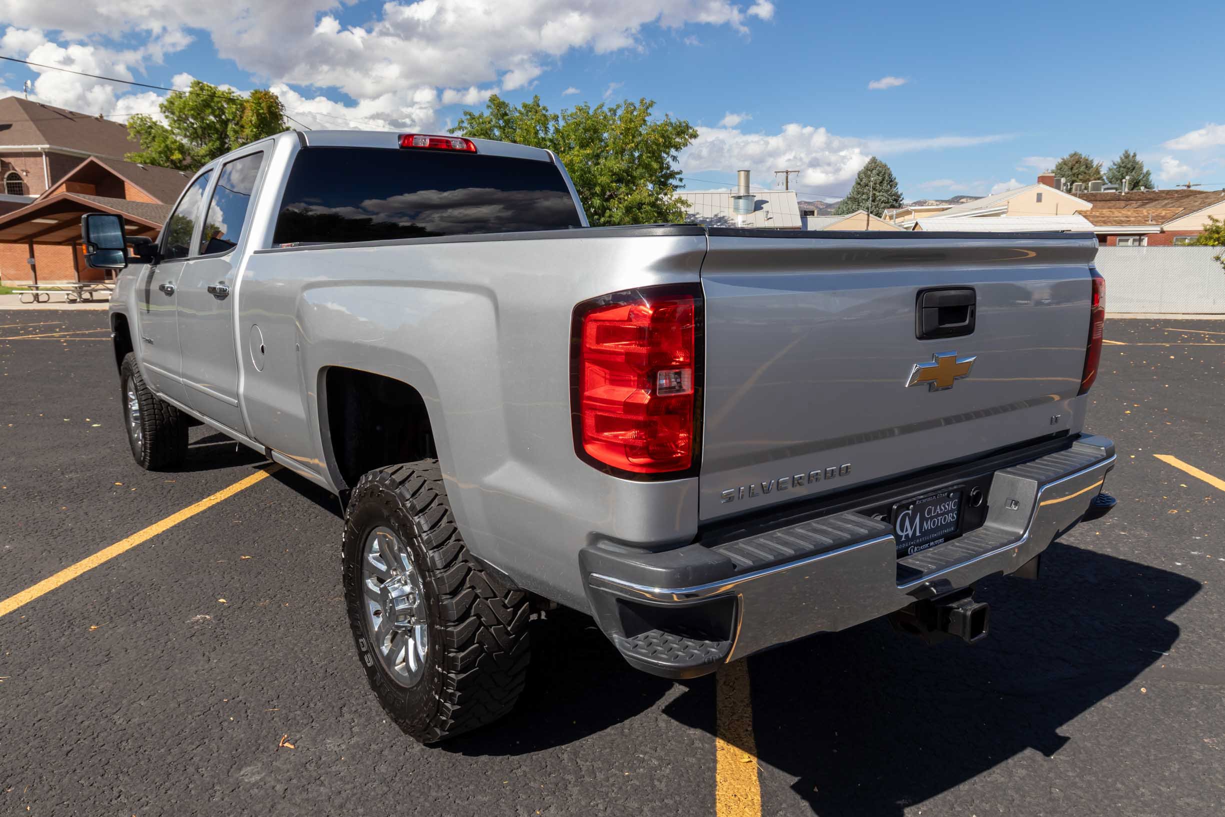 Used 2018 Chevrolet Silverado 3500 LT w/ LT Convenience Package AWD/4WD image 6