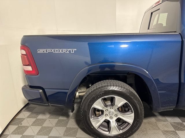 Used 2021 RAM 1500 Laramie w/ Sport Appearance Package AWD/4WD image 18
