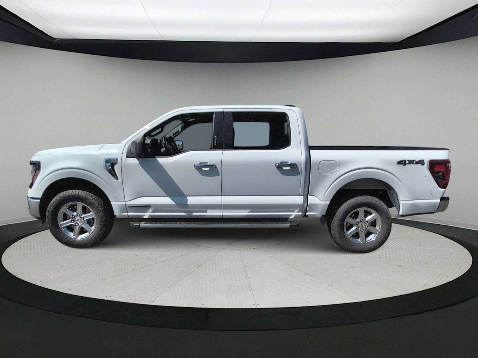 Used 2024 Ford F150 XLT w/ Mobile Office Package AWD/4WD image 5