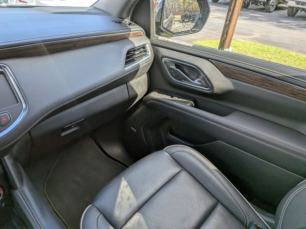 Used 2024 Chevrolet Tahoe Premier image 18