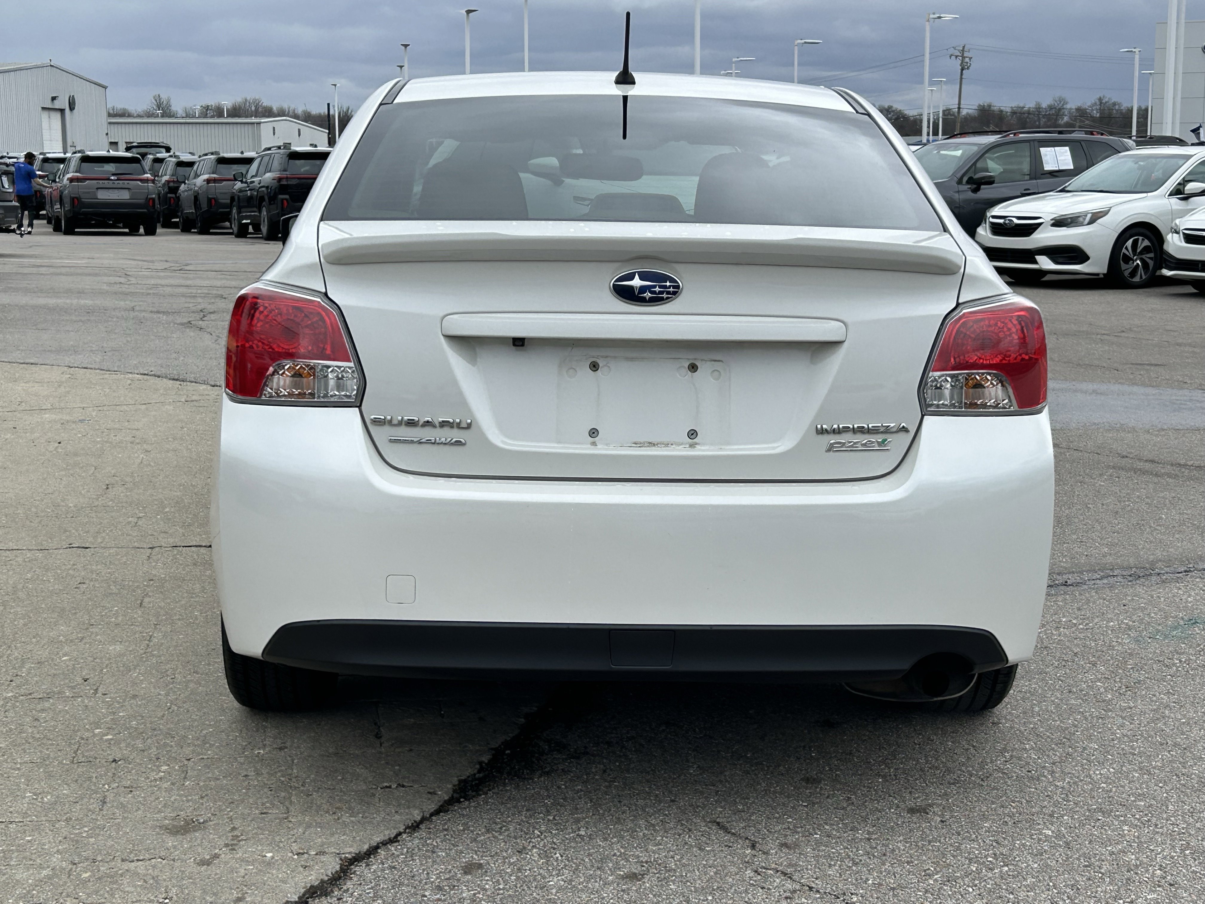 Used 2016 Subaru Impreza 2.0i Premium image 6