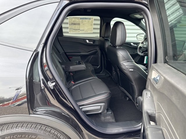 New 2025 Ford Escape ST-Line w/ Equipment Group 301A image 32