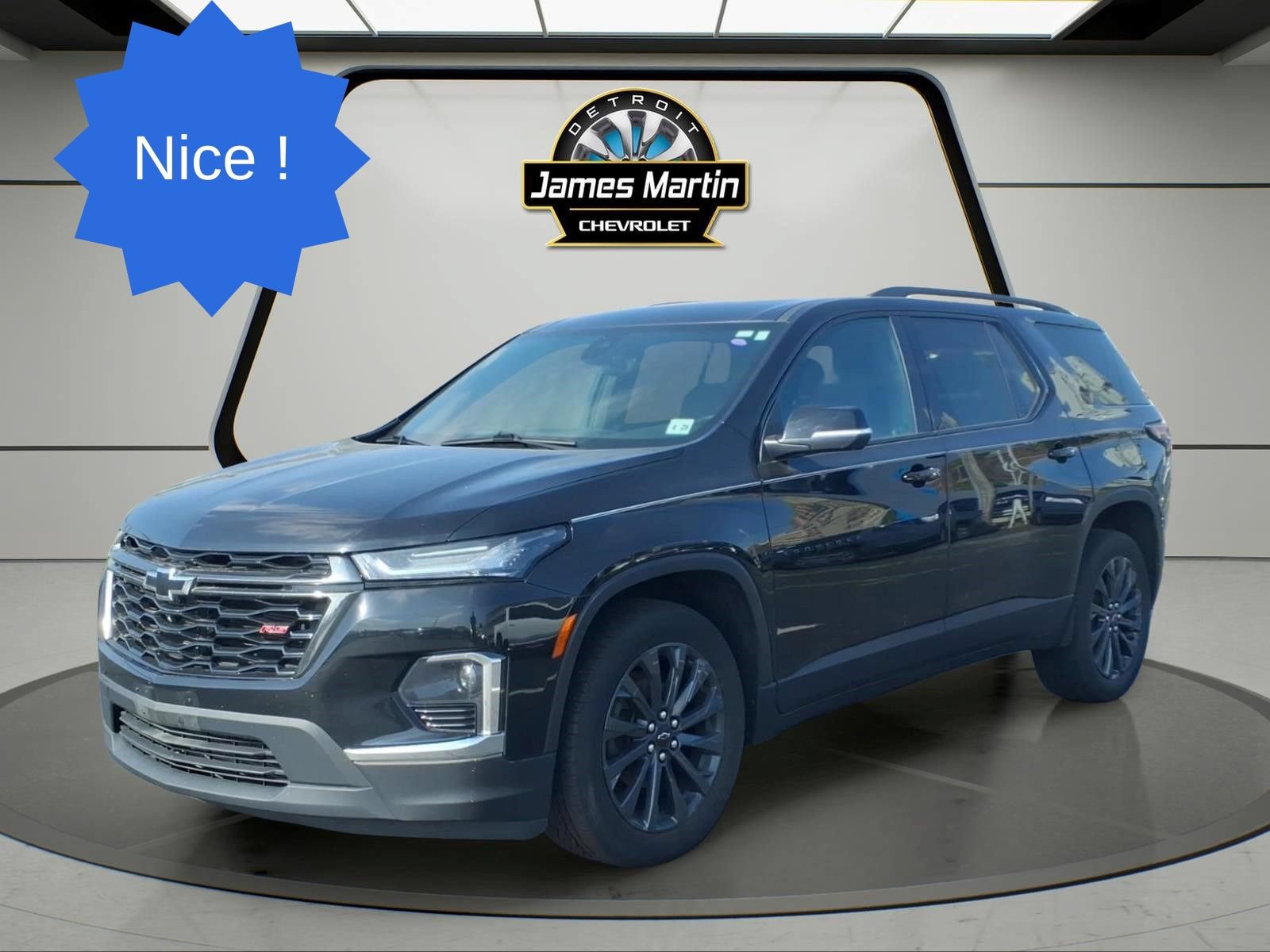 Certified 2023 Chevrolet Traverse RS w/ LPO, Floor Liner Package AWD/4WD image 1