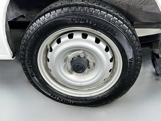 Used 2020 Nissan NV200 S FWD image 27