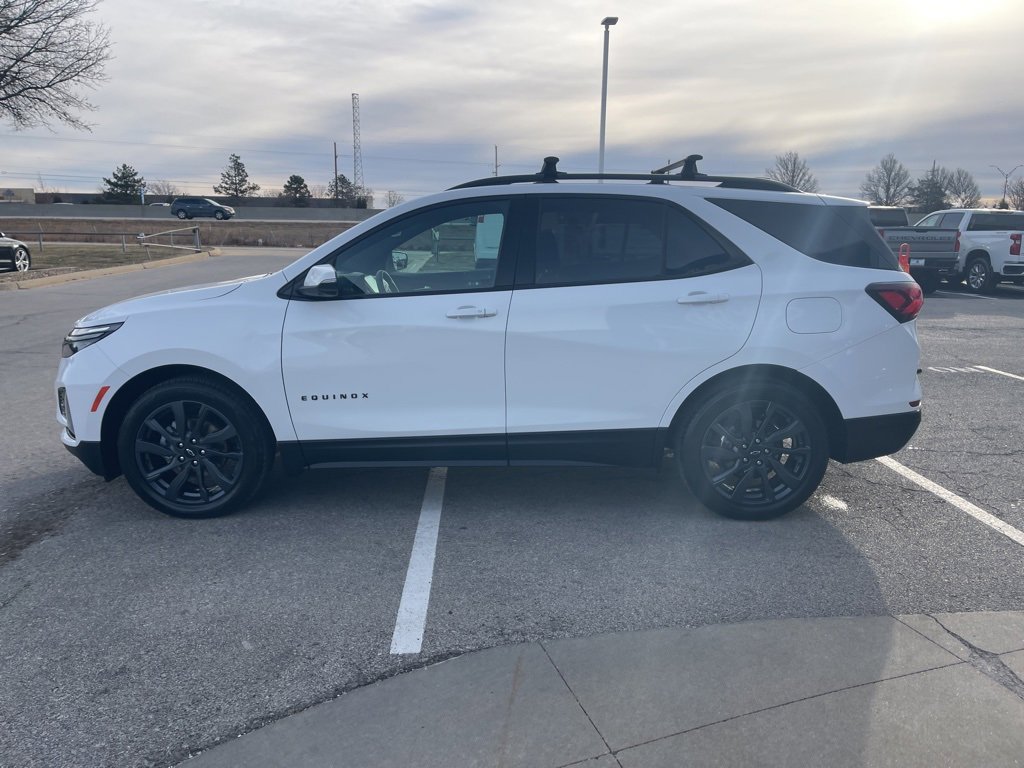 Certified 2023 Chevrolet Equinox RS w/ RS Leather Package image 6