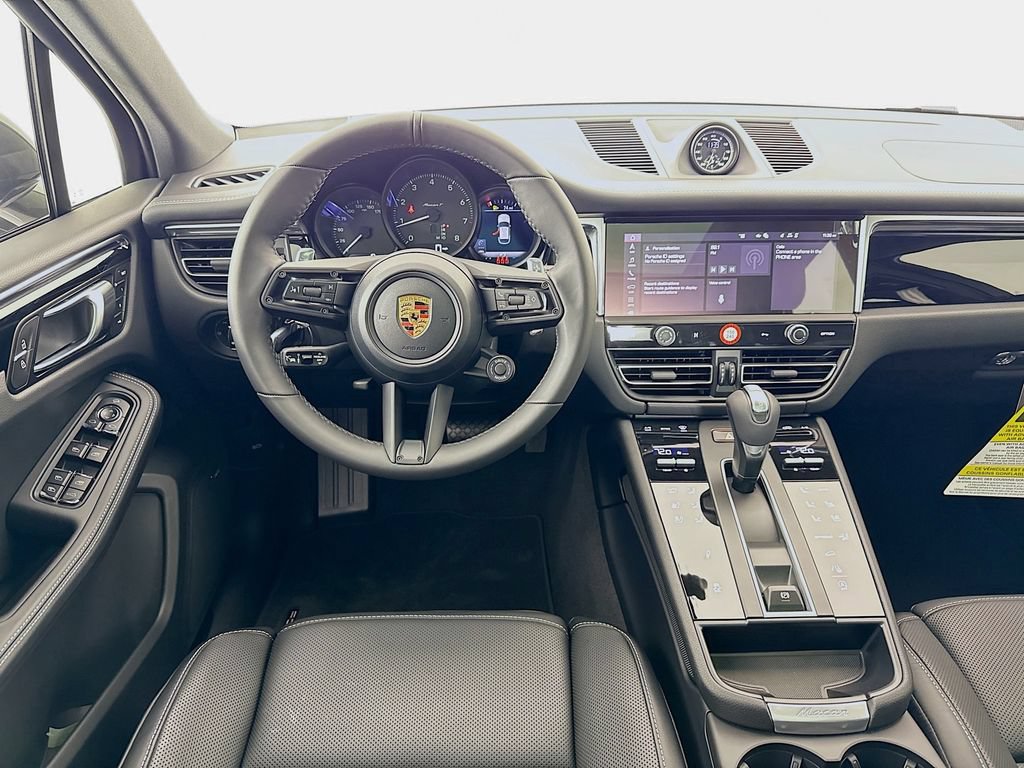 New 2026 Porsche Macan Turbo AWD/4WD image 26