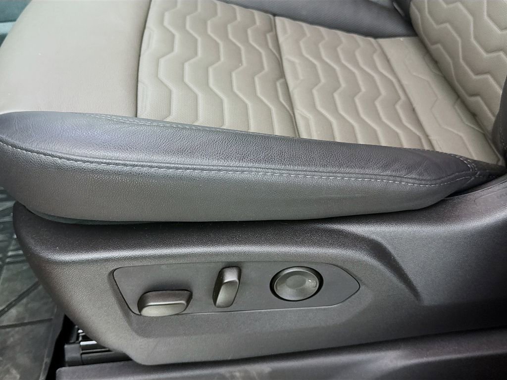 Used 2026 Chevrolet Silverado 1500 ZR2 image 22