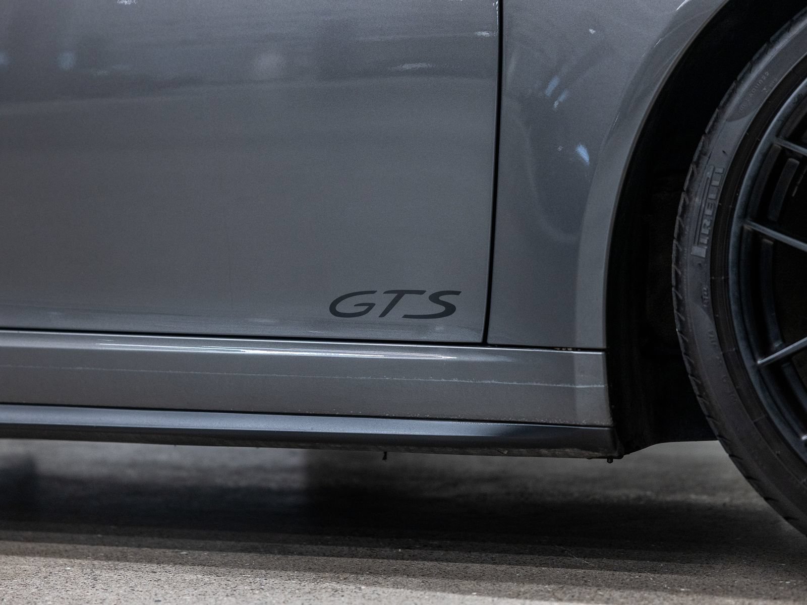 Certified 2018 Porsche 911 Carrera GTS RWD image 20