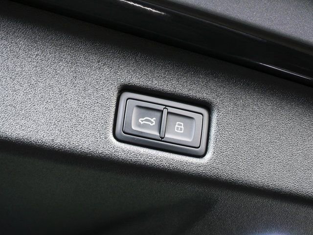 New 2026 Audi Q5 Prestige image 29