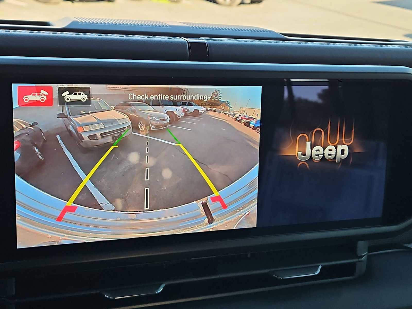 New 2026 Jeep Wrangler Unlimited Rubicon w/ Steel Bumper Group image 28