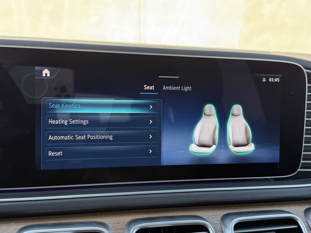 Used 2025 Mercedes-Benz GLE 450 4MATIC image 12