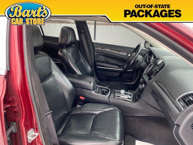 Used 2016 Chrysler 300 Limited RWD image 15