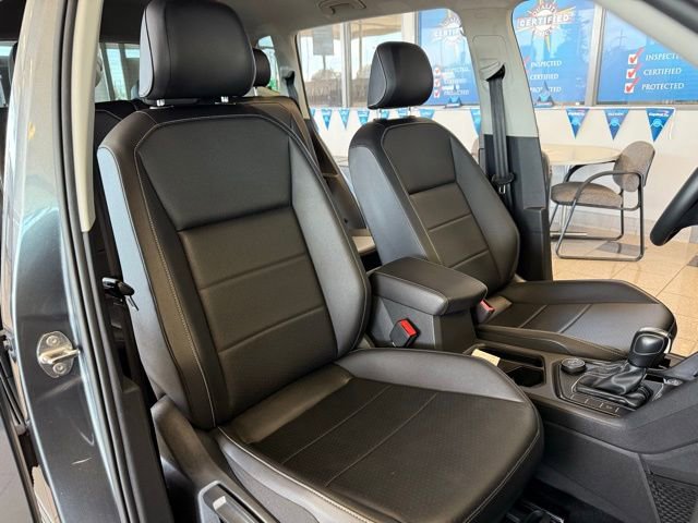 Used 2021 Volkswagen Tiguan SE image 26