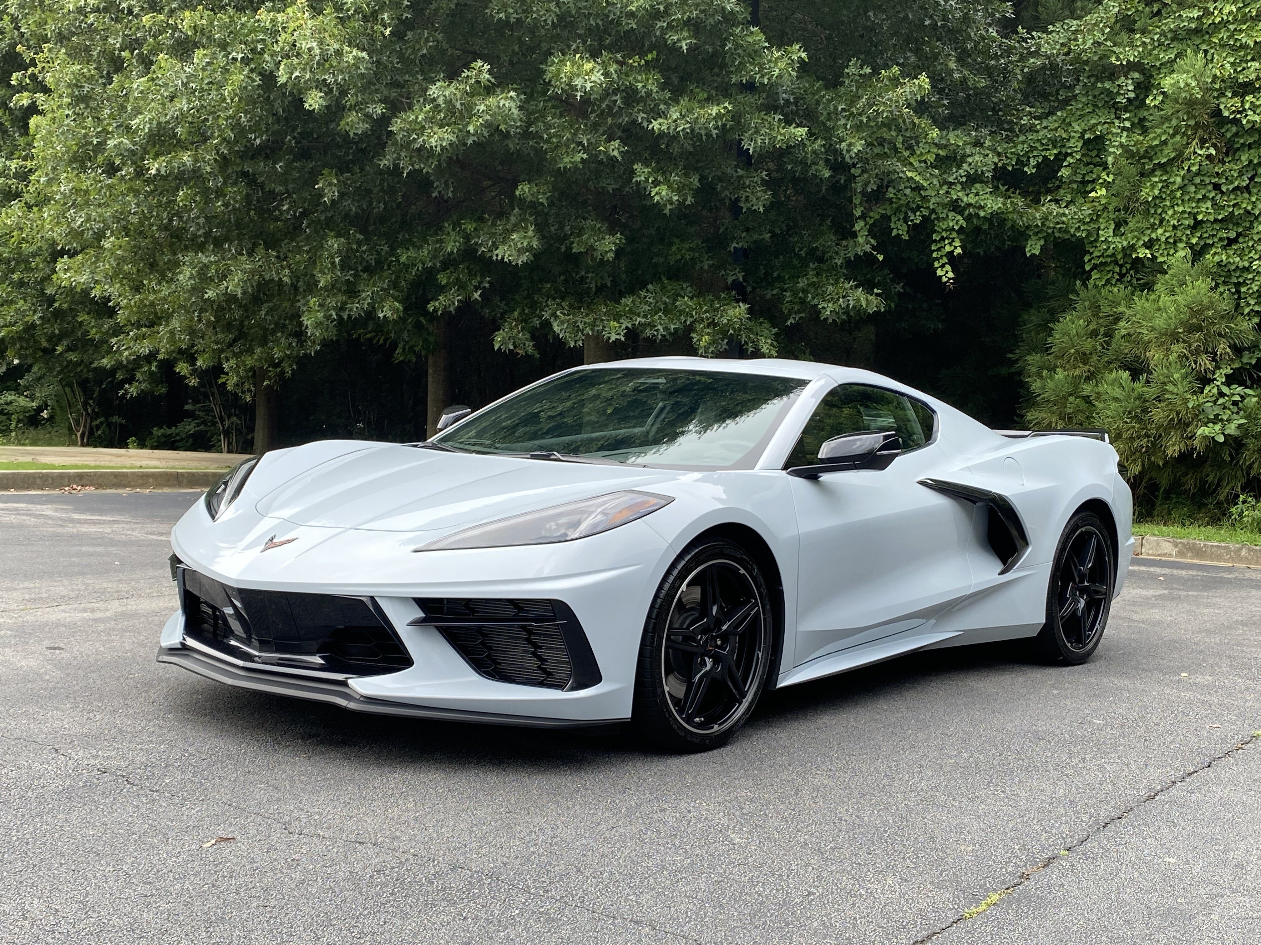 Used 2024 Chevrolet Corvette Stingray Coupe w/ Z51 Performance Package RWD image 5