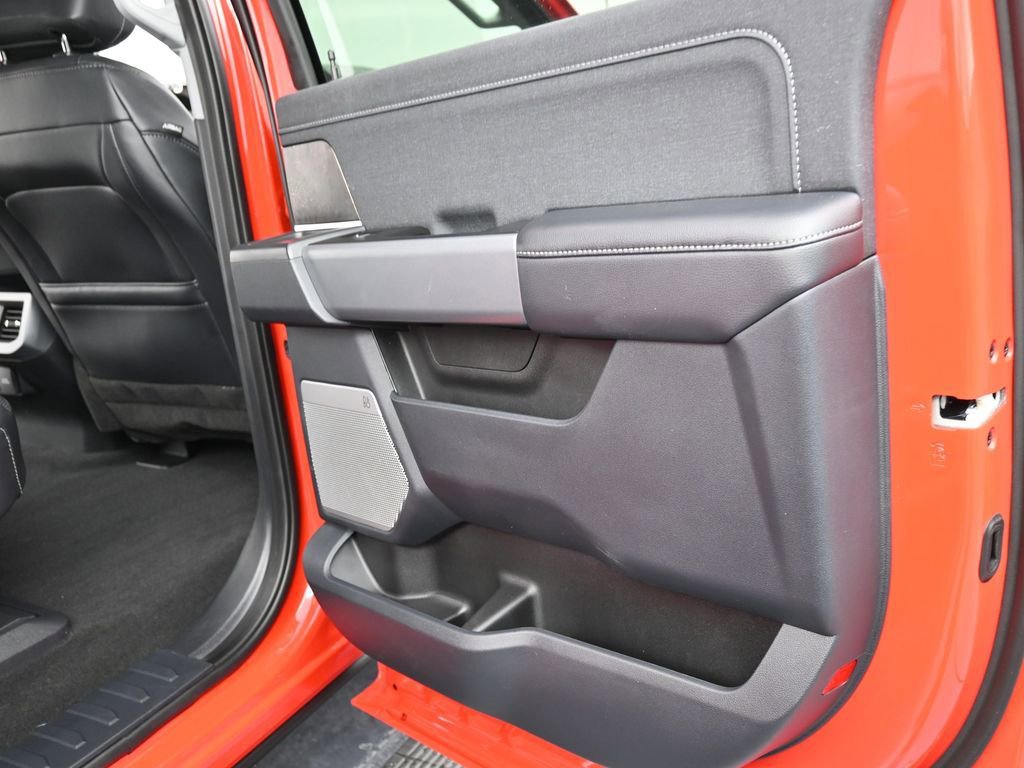 Used 2024 Ford F350 Lariat w/ Lariat Ultimate Package image 24