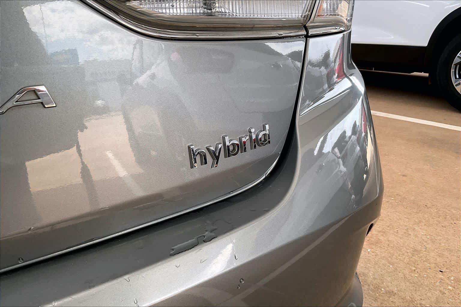 Used 2018 Hyundai Sonata Limited FWD image 10