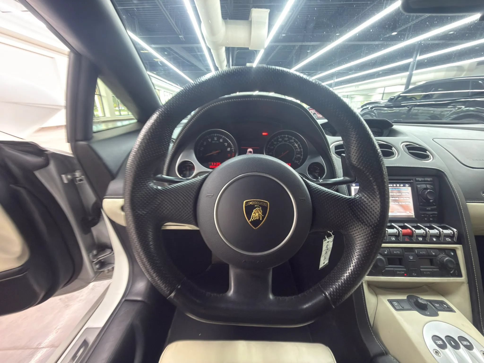 Used 2010 Lamborghini Gallardo LP 560-4 AWD/4WD image 35