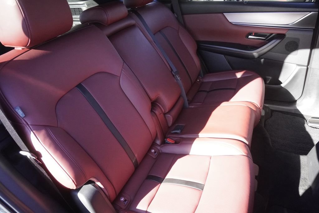 Used 2025 MAZDA CX-70 Plug-In Hybrid w/ Premium Plus image 27