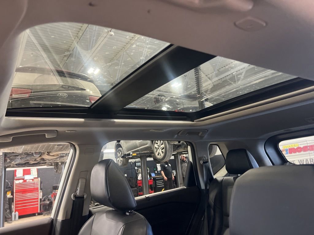 Certified 2023 Nissan Rogue SV w/ SV Premium B Package image 8