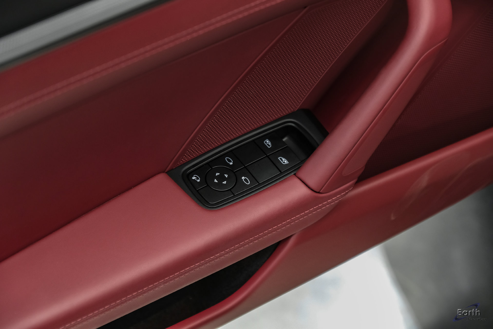 Used 2025 Porsche 911 Carrera S RWD image 81