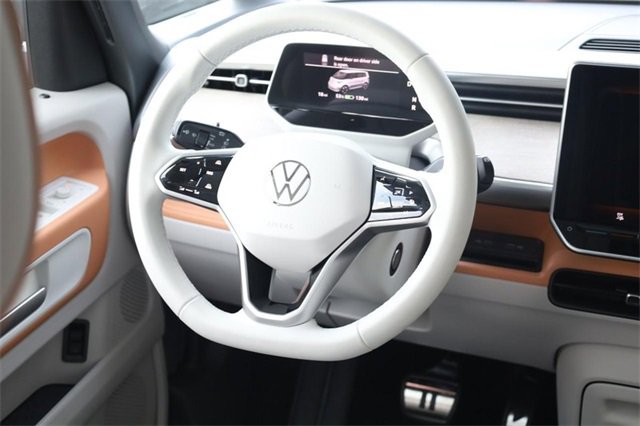 New 2025 Volkswagen ID. Buzz Pro S Plus image 24