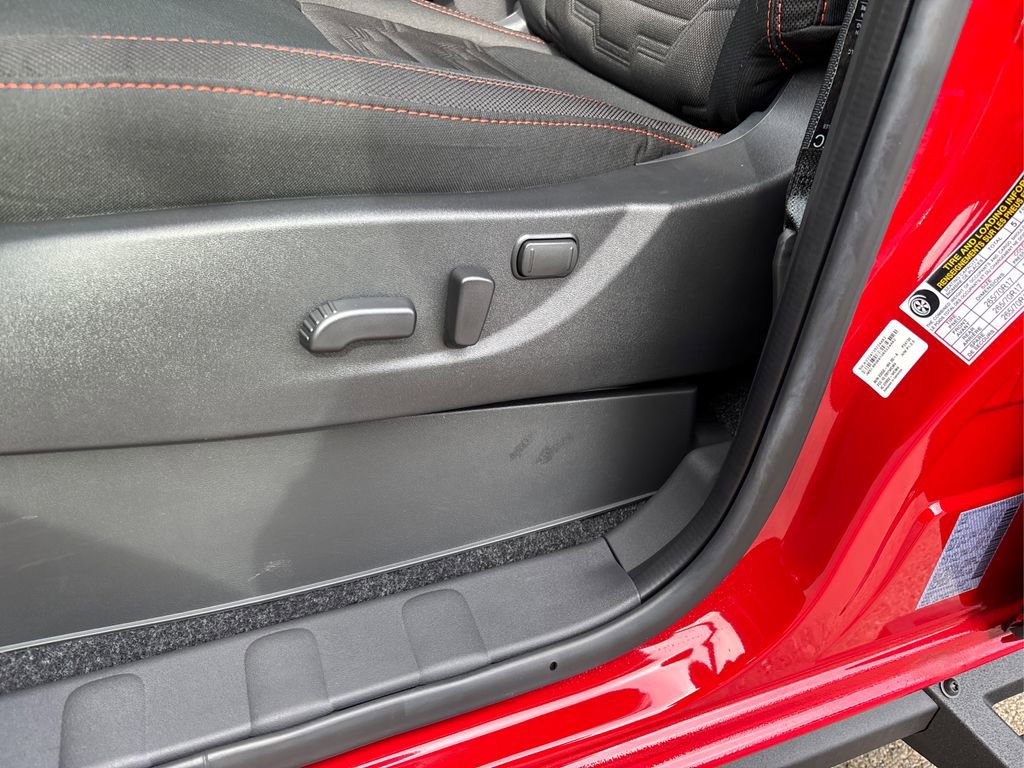 New 2025 Nissan Frontier PRO-4X image 19