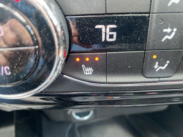 Used 2024 Chevrolet Trax ACTIV w/ Sunroof Package image 13