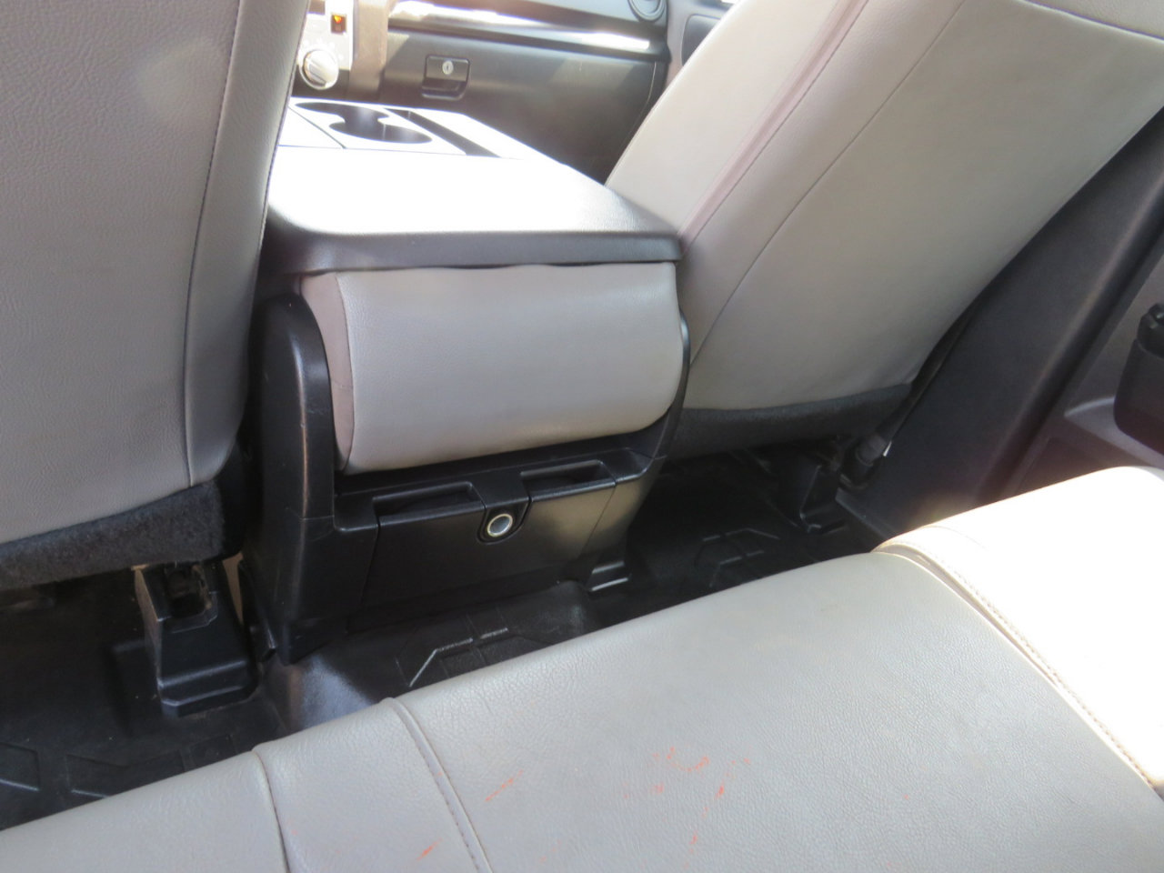 Used 2016 Toyota Tundra SR image 22