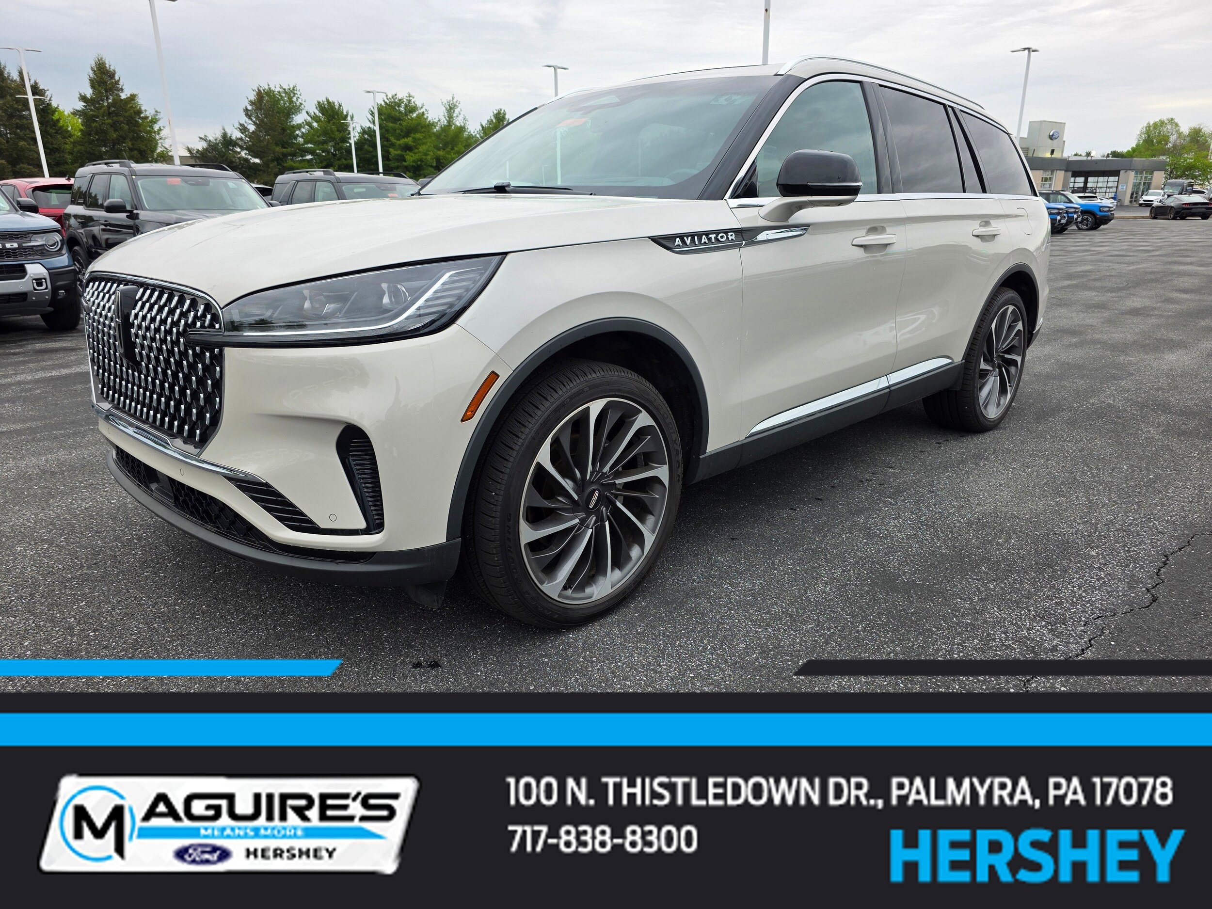 Used 2025 Lincoln Aviator Reserve w/ Illumination Package AWD/4WD image 1
