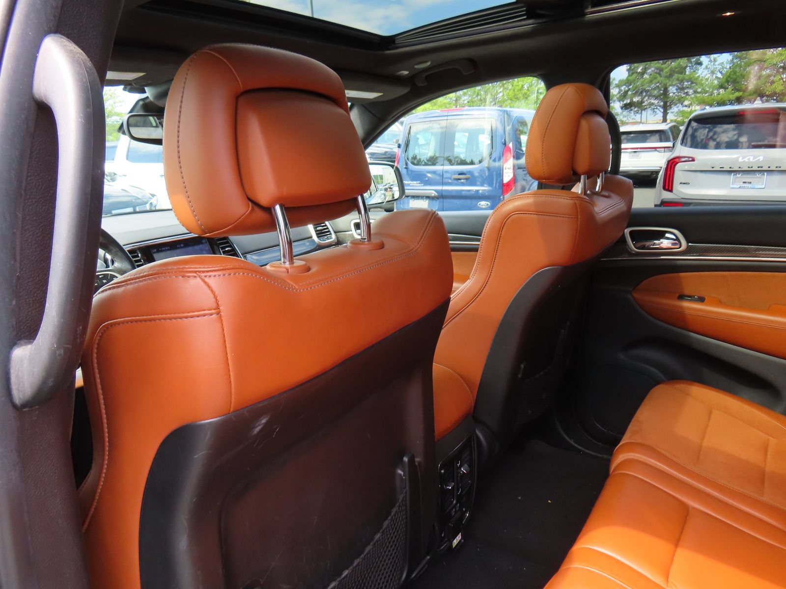Used 2020 Jeep Grand Cherokee SRT w/ Trailer Tow Group IV AWD/4WD image 32
