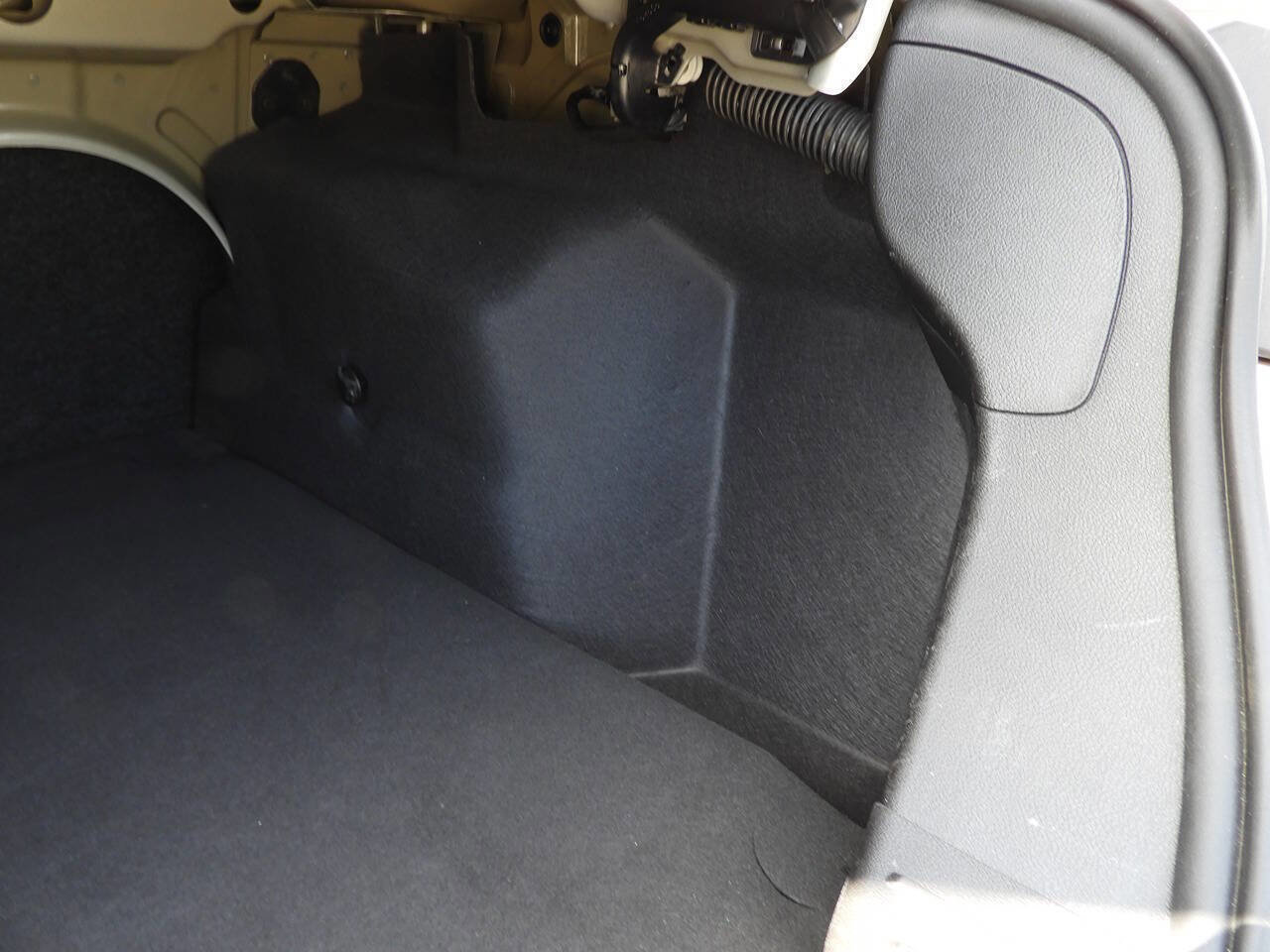 Used 2017 Ford Focus SE FWD image 27
