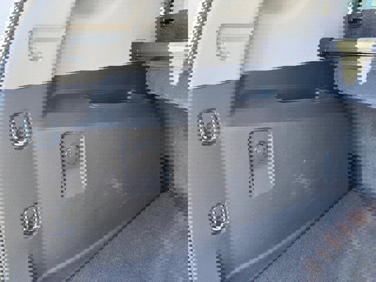 Used 2014 Chevrolet Equinox LS image 37