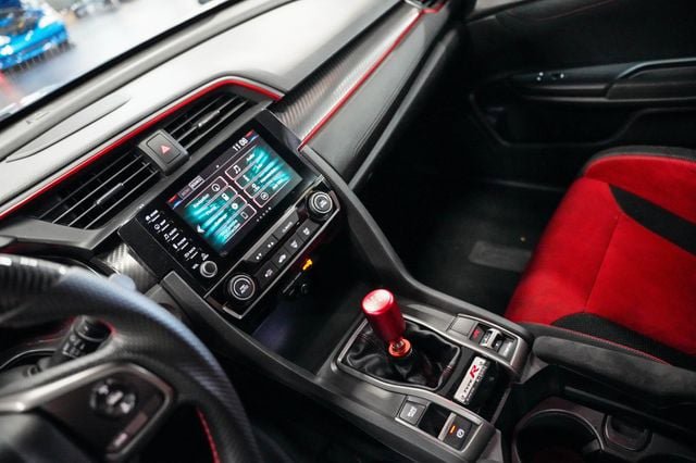 Used 2019 Honda Civic Type R image 7
