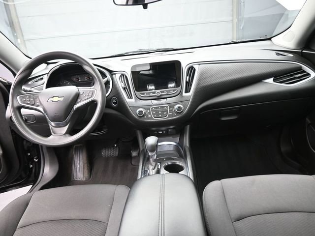 Used 2023 Chevrolet Malibu LT image 24